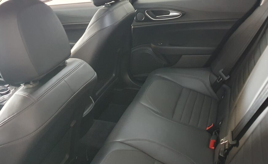 Alfa Romeo Giulia 2.2 M-Jet 180cv Super