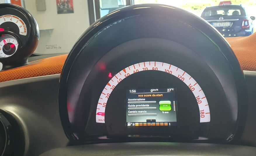 Smart ForTwo 1.0 benzina 70cv Edition #1 Passion