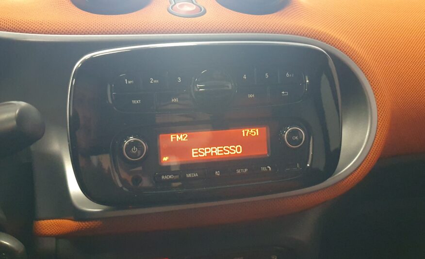 Smart ForTwo 1.0 benzina 70cv Edition #1 Passion