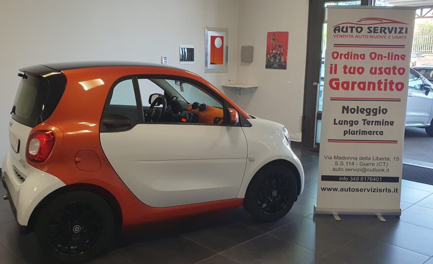 Smart ForTwo 1.0 benzina 70cv Edition #1 Passion