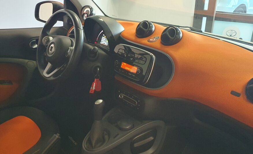 Smart ForTwo 1.0 benzina 70cv Edition #1 Passion
