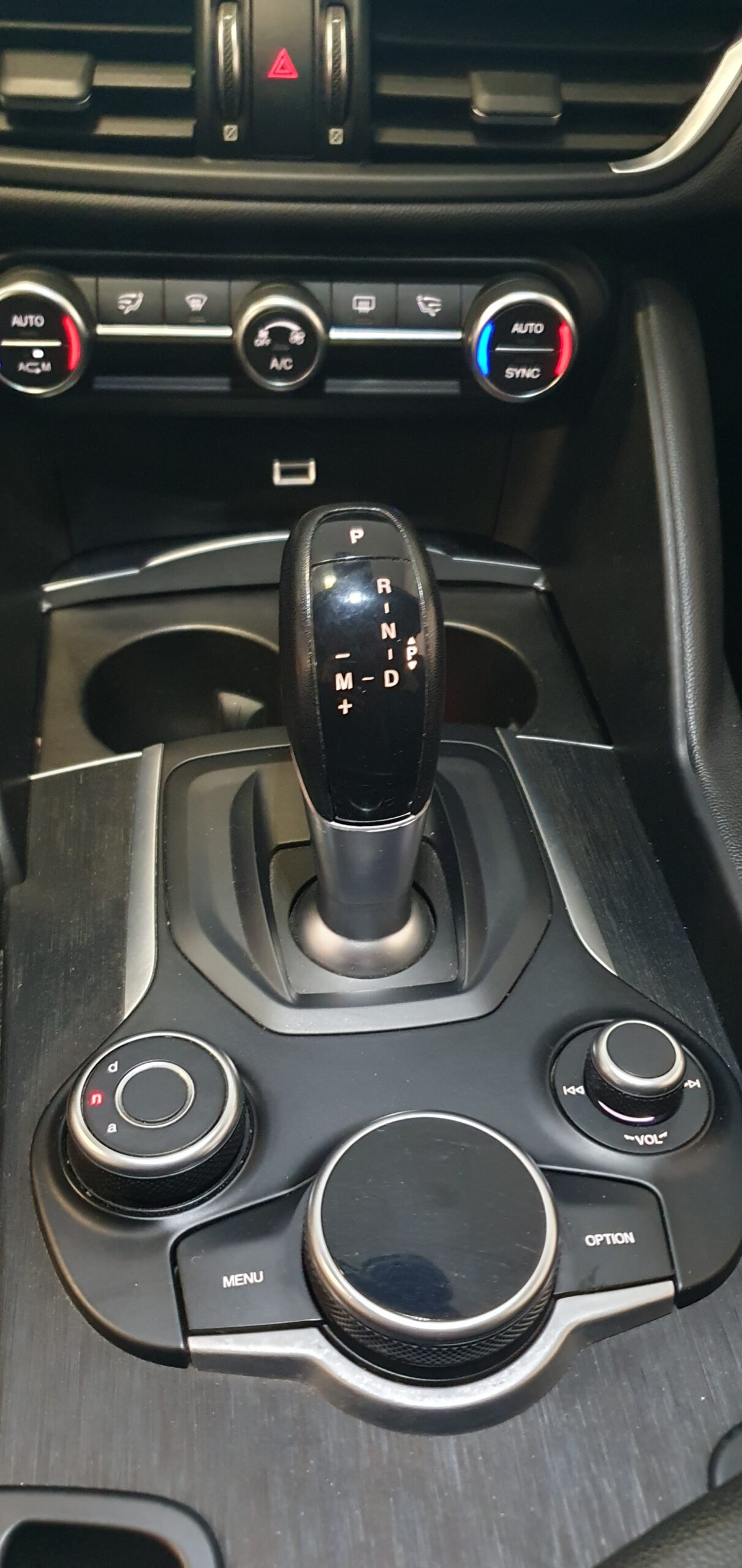 Alfa Romeo Giulia 2.2 Jtdm 160cv B-Tech