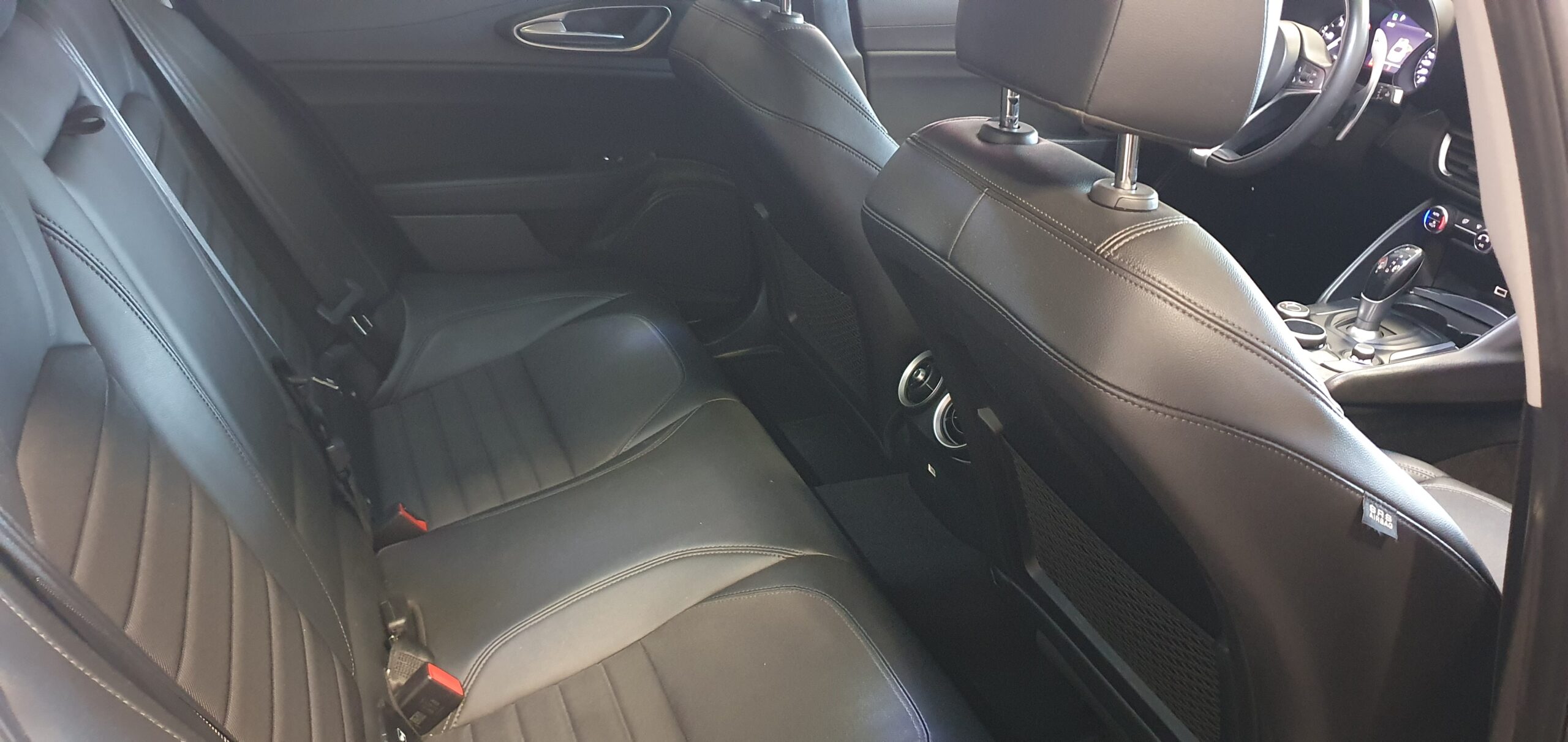 Alfa Romeo Giulia 2.2 Jtdm 160cv B-Tech