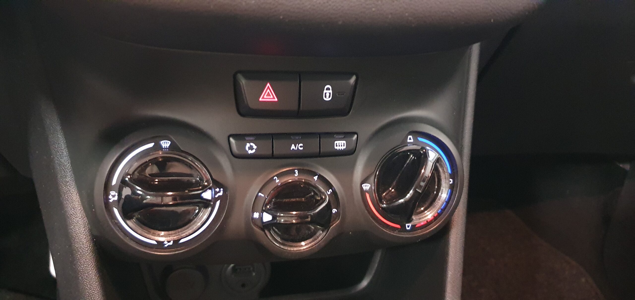 Peugeot 208 1.6 Hdi 75cv Active
