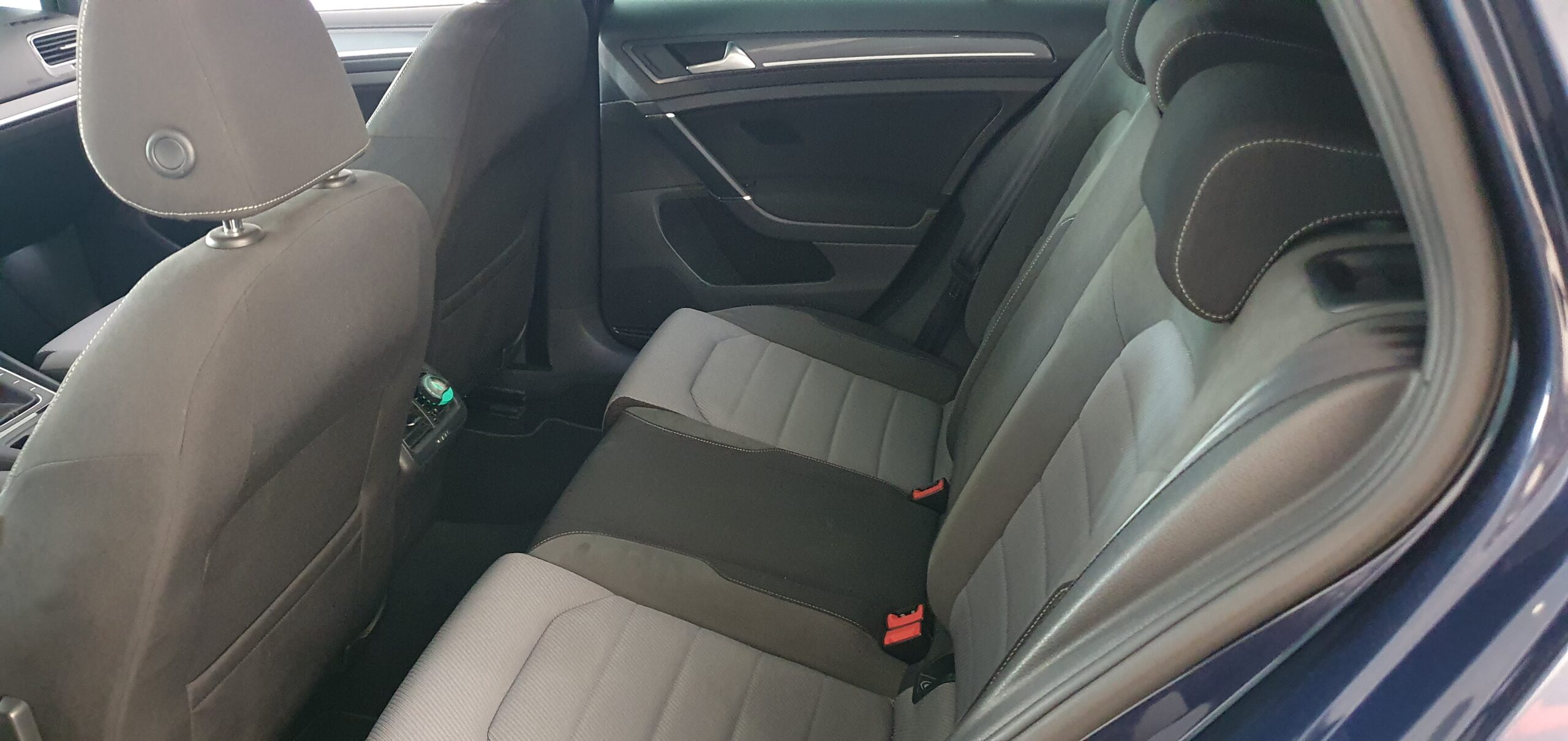 Volkswagen Golf 1.6 TDI 110 CV R-Line